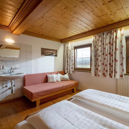 Kroepflhof * Sankt Johann in Tirol